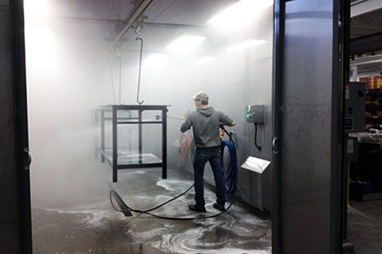 Person degreasing equipment