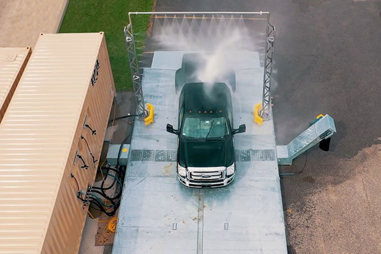 Nomad Offgrid Wash System Truck