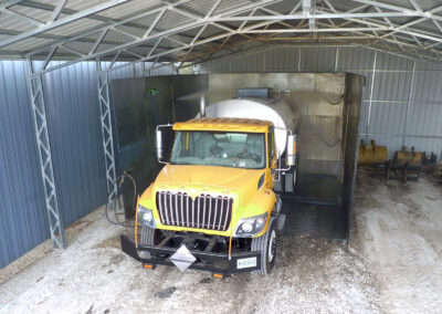 Automatic Paving Equipment Cleaning System